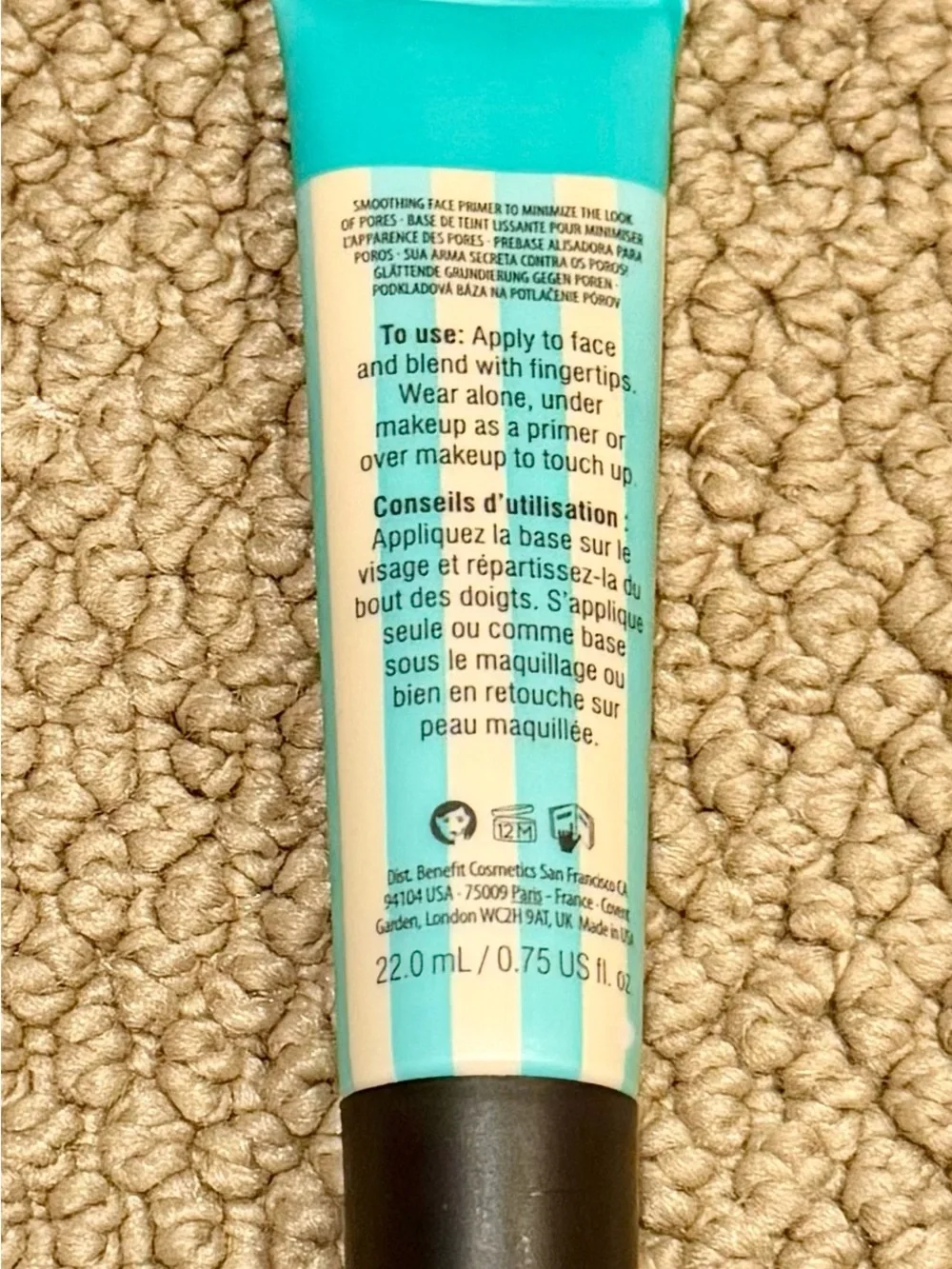 Benefit PORE PRIMER Tube in Teal, White, Black